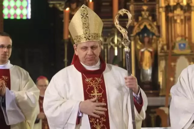 Ogłoszenie dyspensa Biskupa